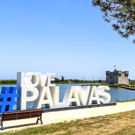 Apartment T2 , 4 Personnes, Sur Plage, Clim Parking
